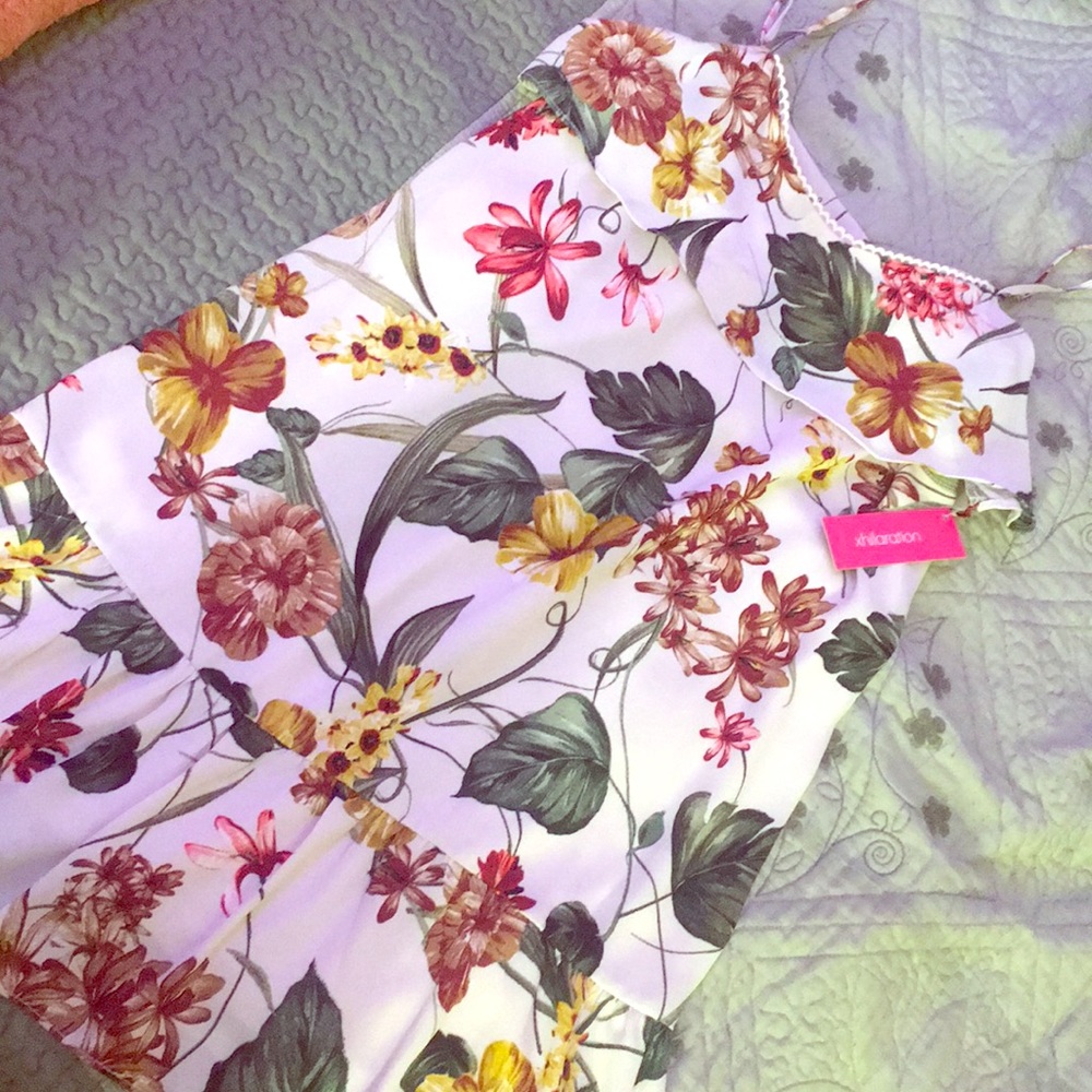 Cute floral dress 🌺🌺